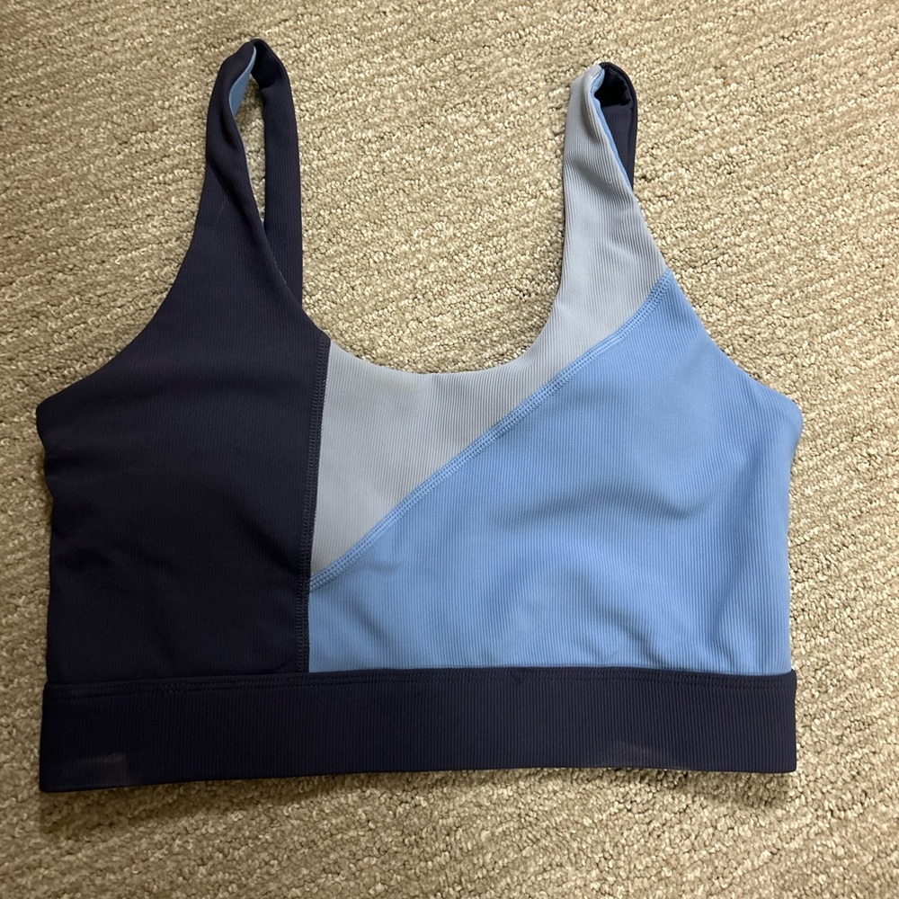 Colorblock Sports Bra Size Small